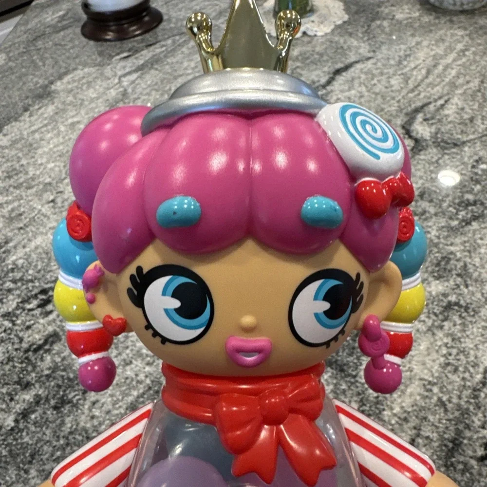 Xox Kweenie Kween Of Suga Quirky Kweens Great Shape Hard‎ Plastic